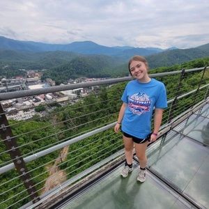 Meet your Posher, Randa